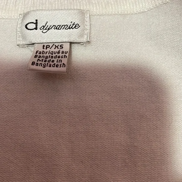 V neck white sweater from Dynamite. Size XS. - Picture 2 of 4